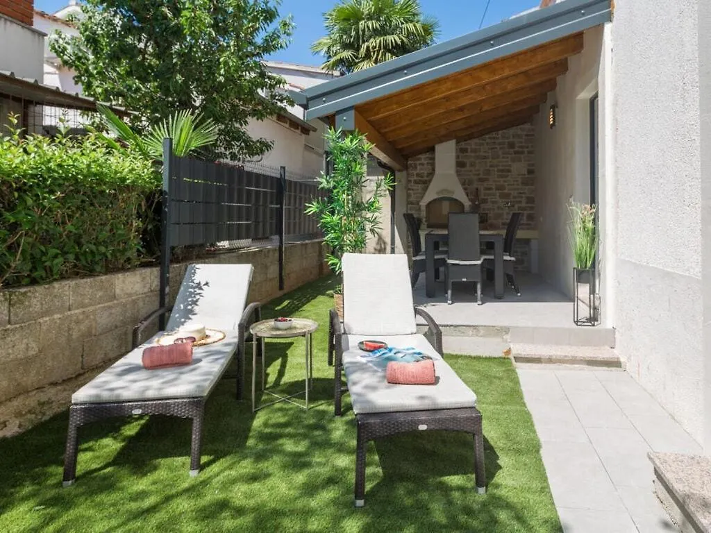 Premium Residence Radovan Porec Holiday home
